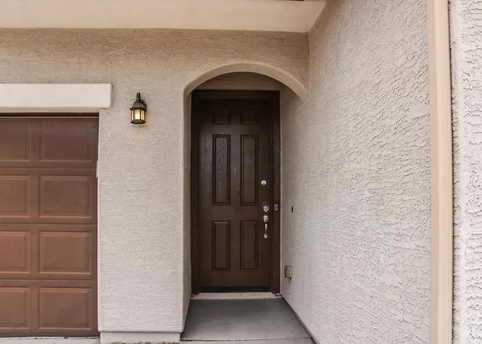 Mackenzie - Private Bedrooms With Shared Bathroom In Co-living House * Phoenix